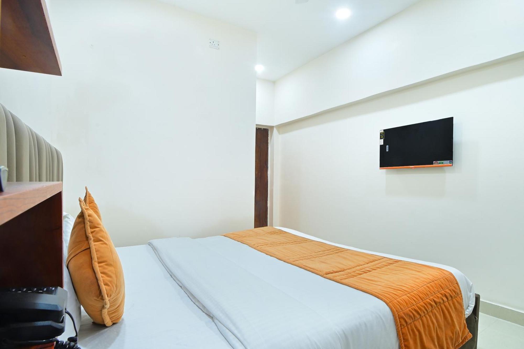 Chowdhry Tourist Lodge - New Delhi Railway Station - 2 Minutes Walk المظهر الخارجي الصورة