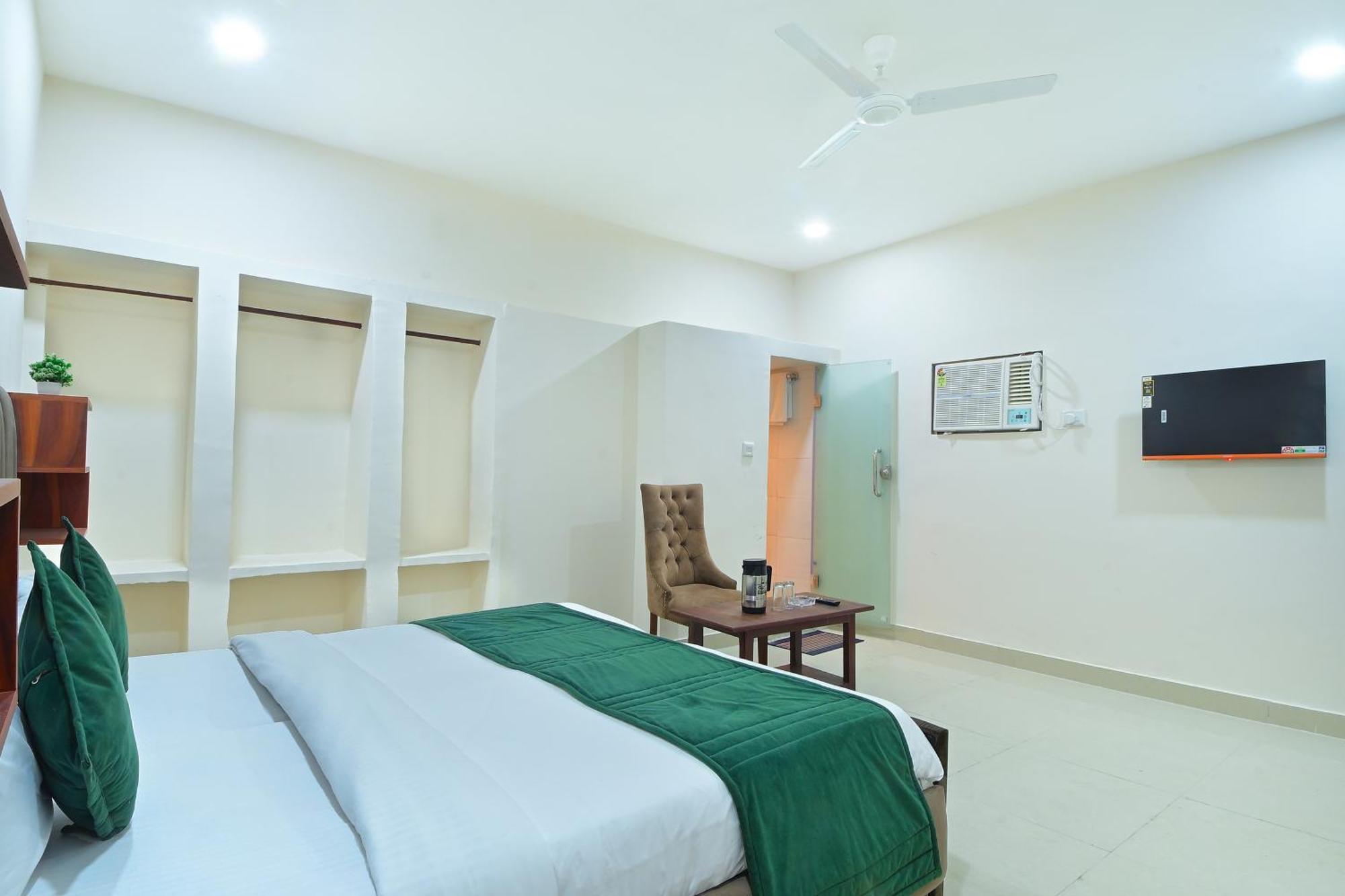 Chowdhry Tourist Lodge - New Delhi Railway Station - 2 Minutes Walk المظهر الخارجي الصورة
