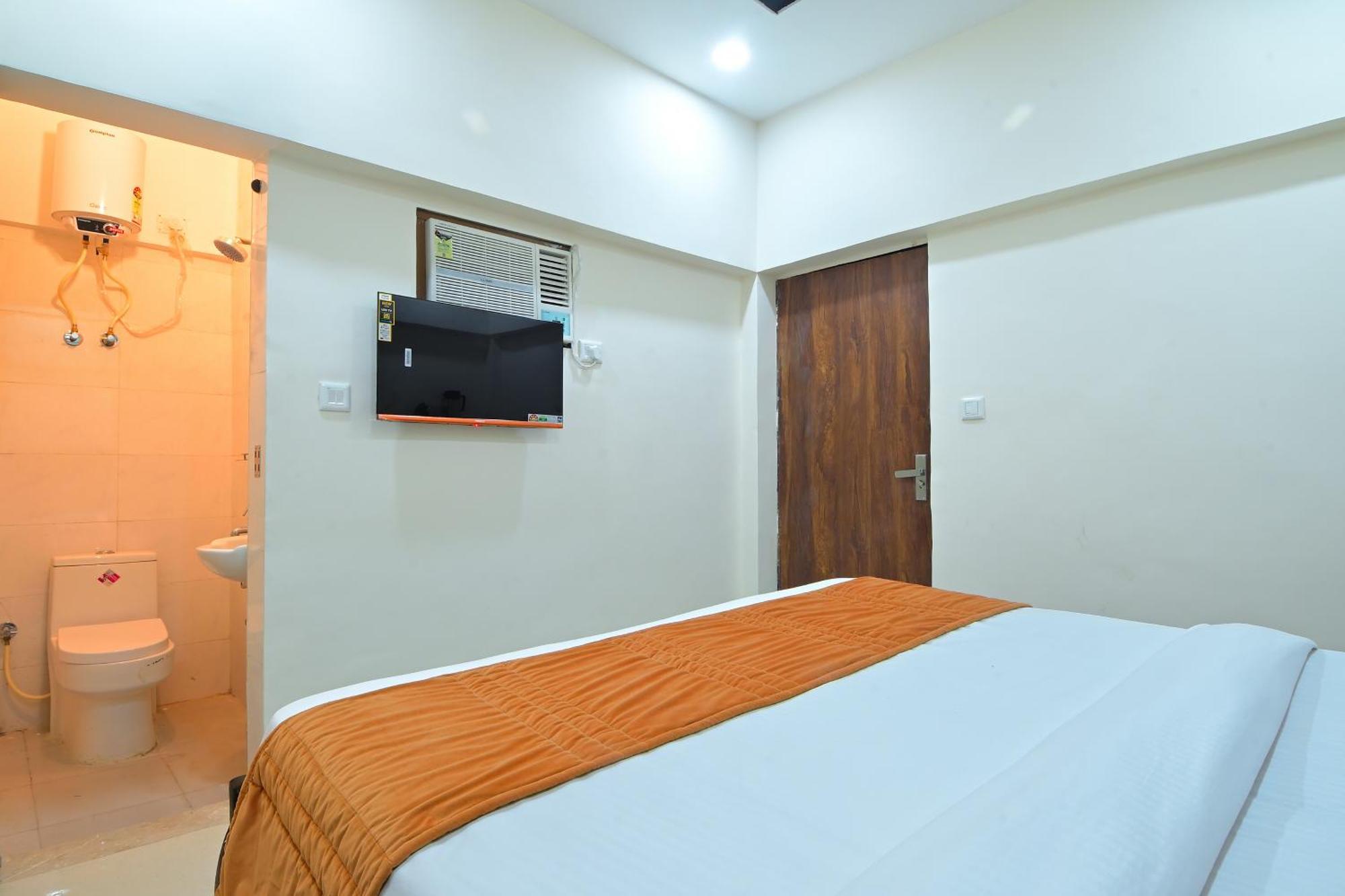 Chowdhry Tourist Lodge - New Delhi Railway Station - 2 Minutes Walk المظهر الخارجي الصورة
