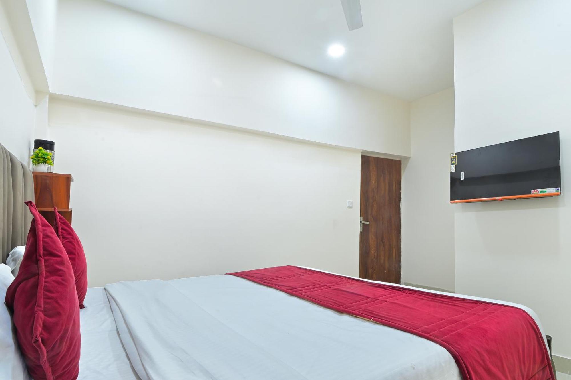Chowdhry Tourist Lodge - New Delhi Railway Station - 2 Minutes Walk المظهر الخارجي الصورة